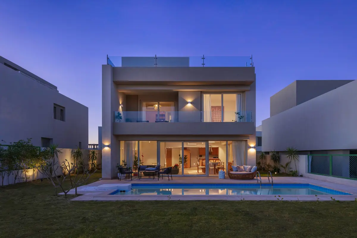 Il Bayou Sahl Hasheesh villa with private pool at night