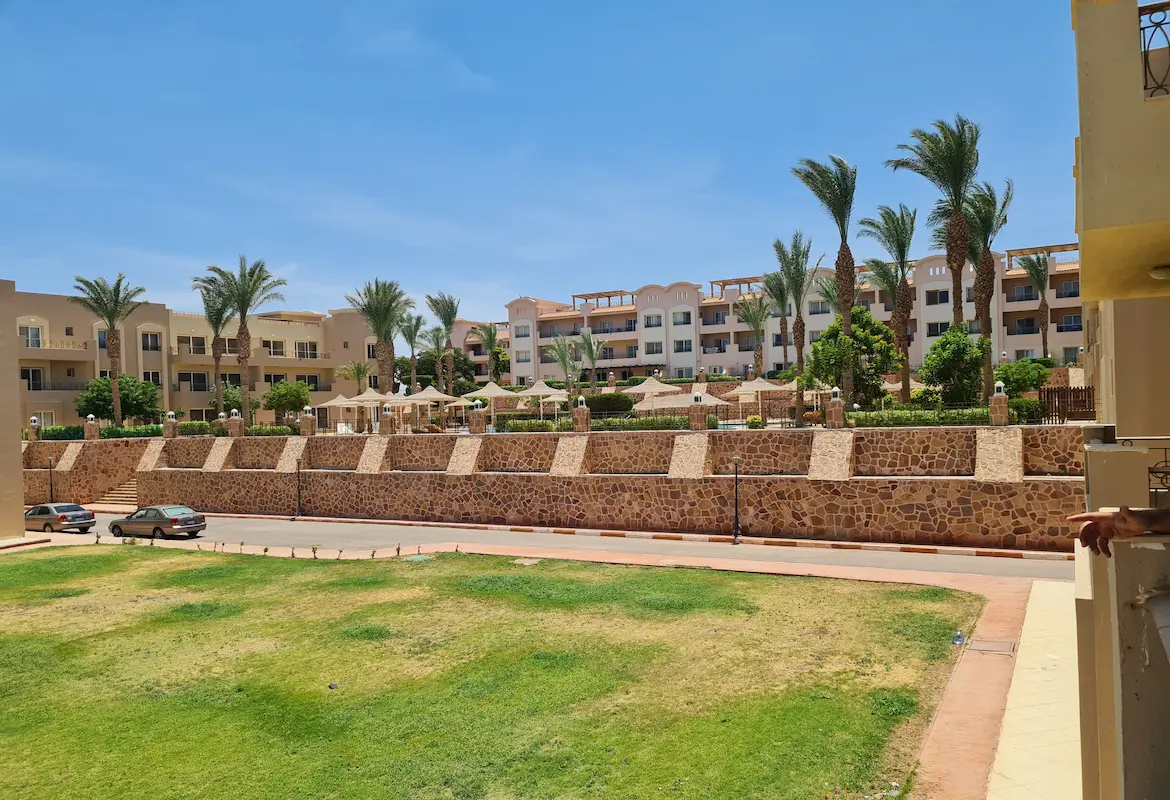 Sunset Pearl Sahl Hasheesh