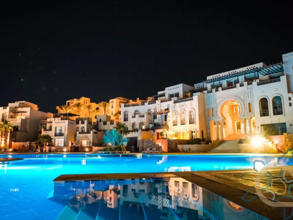 Azzurra Sahl Hasheesh
