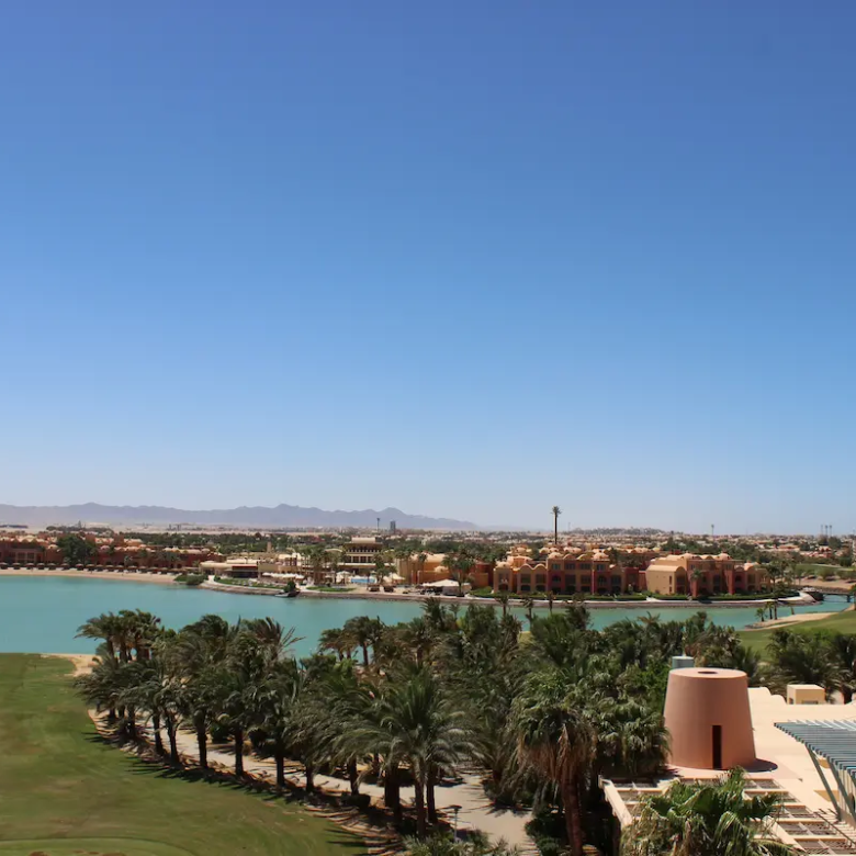 Red Sea Property Comparison